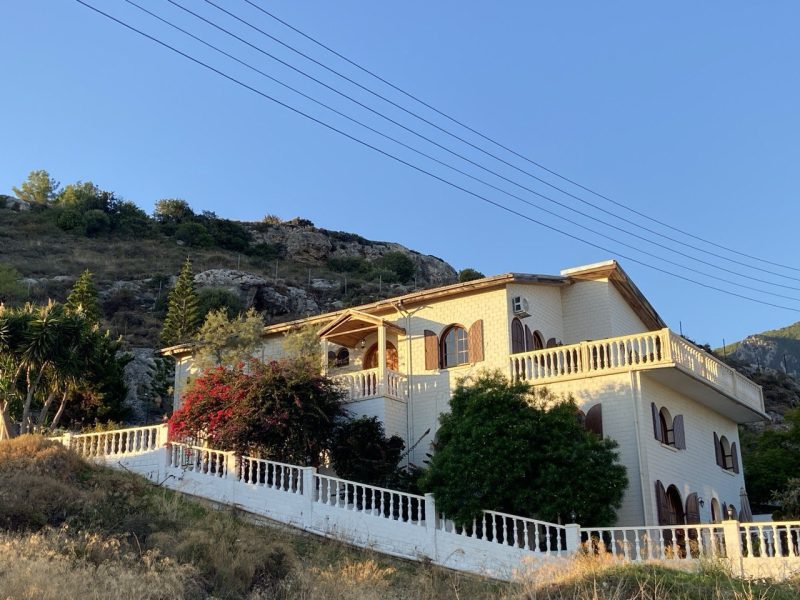 5+2 Villa in Kyrenia, Alsancak