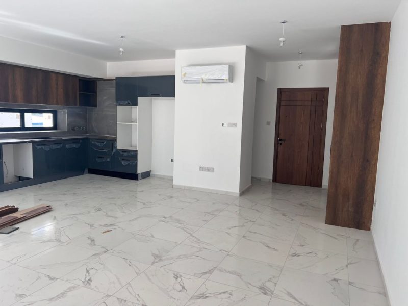 2+1 Apartment in Alsancak, Kyrenia